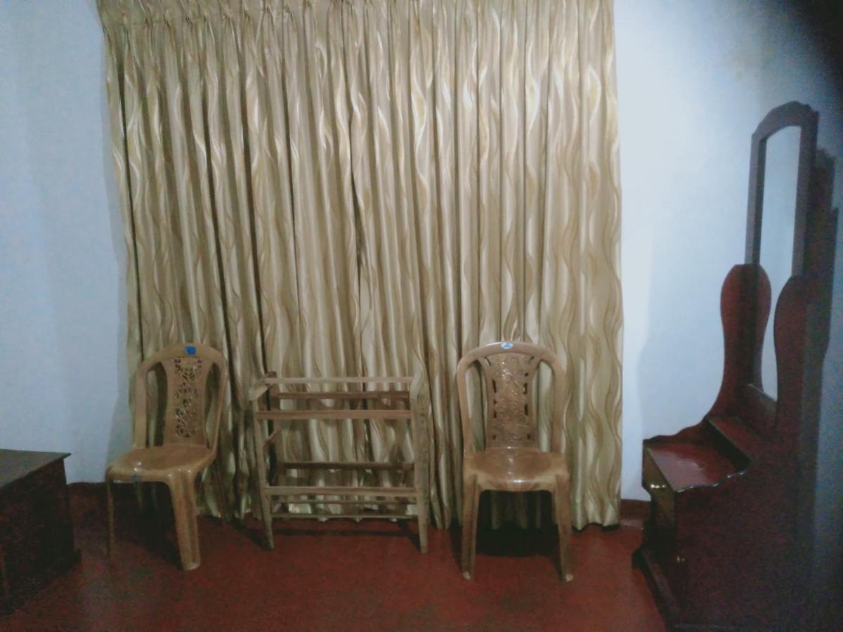Umaya Rest Inn Balangoda Exterior photo